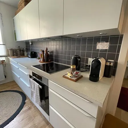 Flat Near Metro, Shopping & Park *